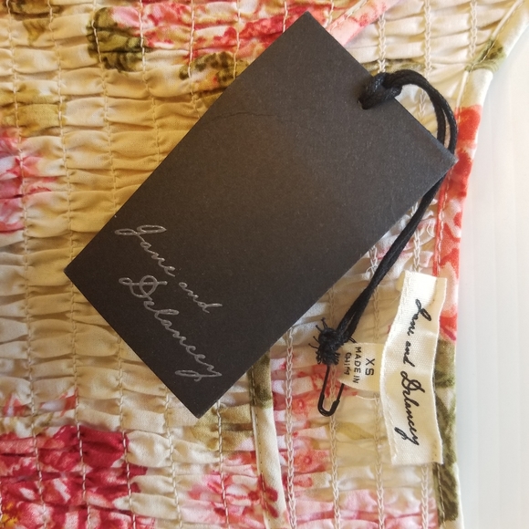 Anthropologie Jane & Delancey Floral Top - Picture 5 of 11